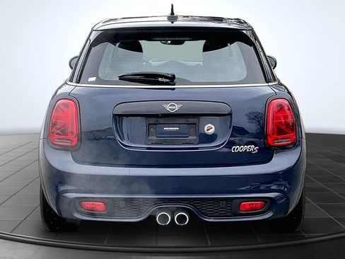 Used 2019 MINI Cooper S image 4