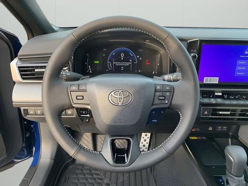 New 2026 Toyota Camry SE FWD image 24