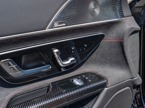 Used 2025 Mercedes-Benz AMG GT 63 image 26