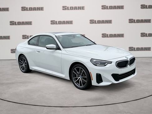 Certified 2025 BMW 230i xDrive Coupe w/ Convenience Package image 7