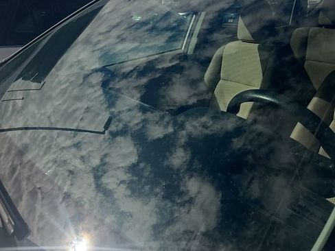 Used 2013 Toyota RAV4 LE image 12