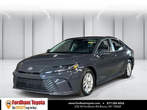 Certified 2025 Toyota Camry LE FWD image 8