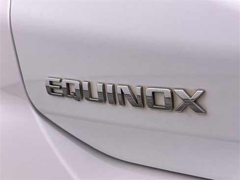 Used 2023 Chevrolet Equinox LT image 33
