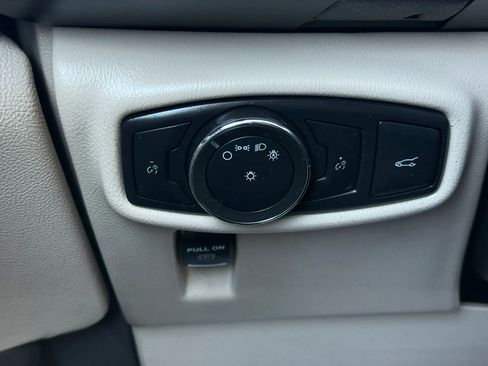 Used 2016 Lincoln MKX Reserve w/ Climate Package AWD/4WD image 45