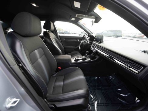 Used 2024 Honda Civic Sport image 26