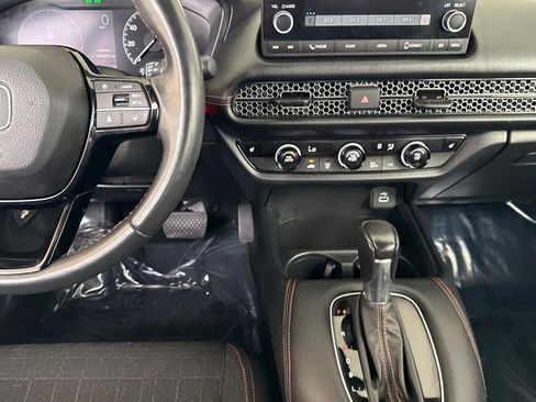 Certified 2023 Honda HR-V Sport image 28