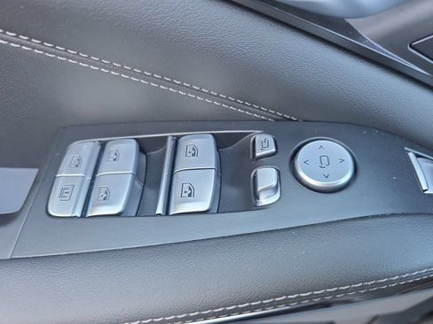 Used 2025 BMW X7 xDrive40i AWD/4WD image 27