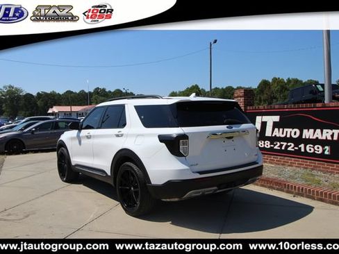 Used 2020 Ford Explorer XLT w/ Equipment Group 202A AWD/4WD image 5