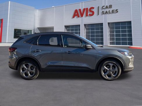 Used 2025 Ford Escape ST-Line AWD/4WD image 7