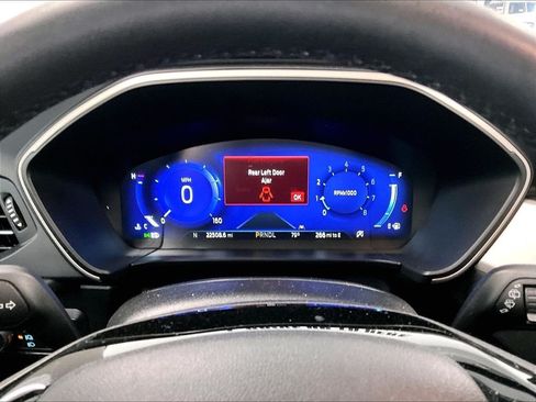 Used 2022 Ford Escape SEL w/ Technology Package AWD/4WD image 25