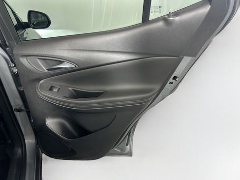 Used 2025 Buick Encore GX Preferred image 28