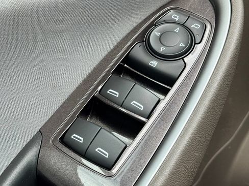 Used 2023 Chevrolet Malibu LS FWD image 30