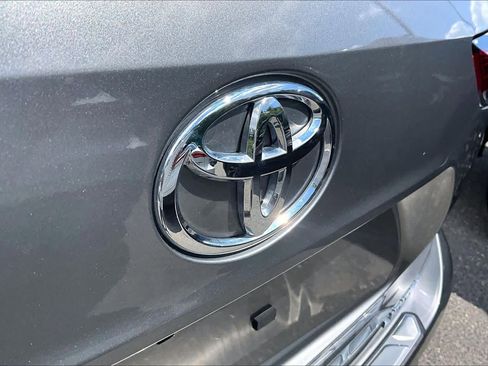 Used 2026 Toyota Highlander Limited AWD/4WD image 29