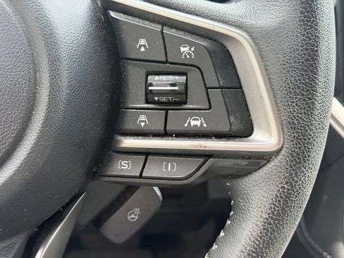 Used 2019 Subaru Forester Limited AWD/4WD image 17