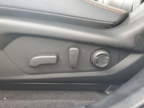 Used 2025 Subaru Crosstrek 2.5i Limited w/ Crosstrek Mirror Package image 32