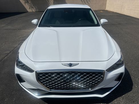 Used 2019 Genesis G70 2.0T Sport image 3