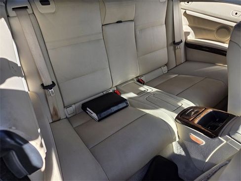 Used 2008 BMW 335i Convertible image 13