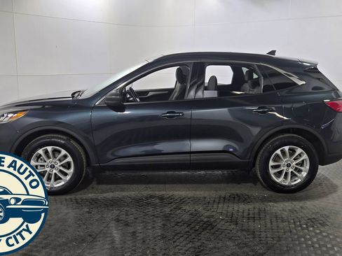 Used 2022 Ford Escape SE w/ Convenience Package image 4