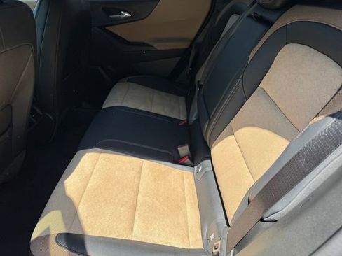 New 2026 Chevrolet Equinox ACTIV w/ Convenience Package III AWD/4WD image 10