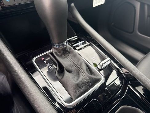 New 2026 Jeep Compass Latitude image 29