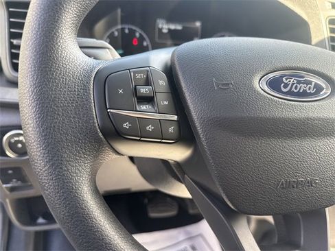 New 2025 Ford Transit 250 148 Medium Roof image 16