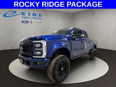 New 2026 Ford F250 Lariat w/ Black Appearance Package AWD/4WD image 4