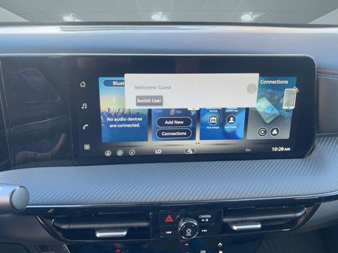 New 2026 Nissan Kicks SR image 21