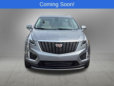 Used 2024 Cadillac XT5 Premium Luxury w/ LPO, Floor Liner Package AWD/4WD image 9