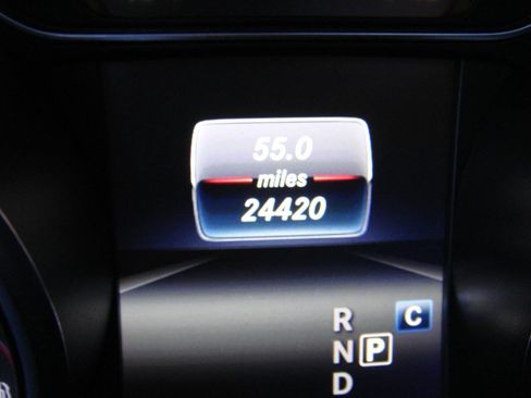 Used 2019 Mercedes-Benz CLA 250 4MATIC image 19