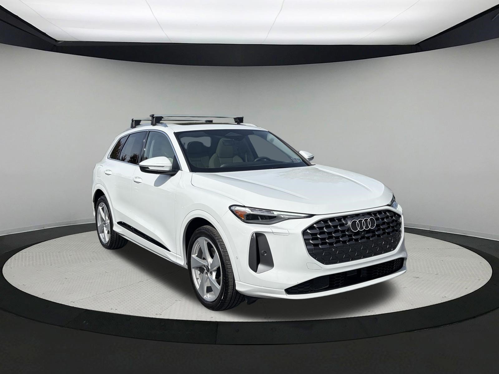 Used 2025 Audi Q5 Prestige AWD/4WD image 3