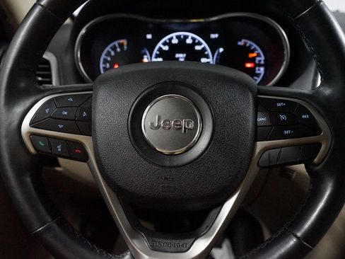Used 2018 Jeep Grand Cherokee Limited w/ Luxury Group II RWD image 12