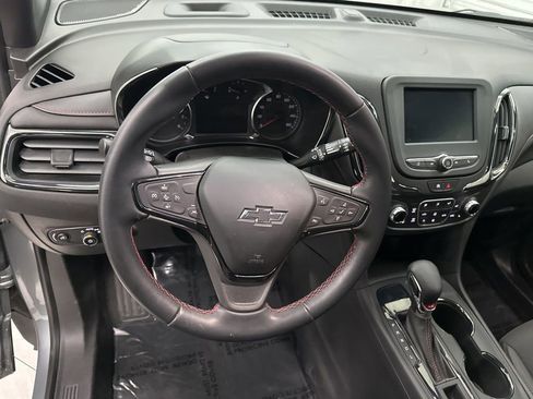 Used 2024 Chevrolet Equinox RS image 11