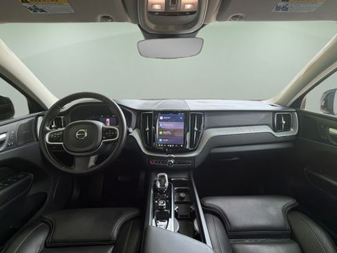 Used 2025 Volvo XC60 B5 Ultra w/ Protection Package Premier AWD/4WD image 7