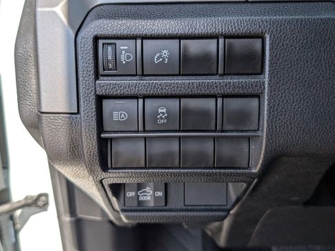 Used 2024 Toyota Tacoma 4x4 Double Cab image 14