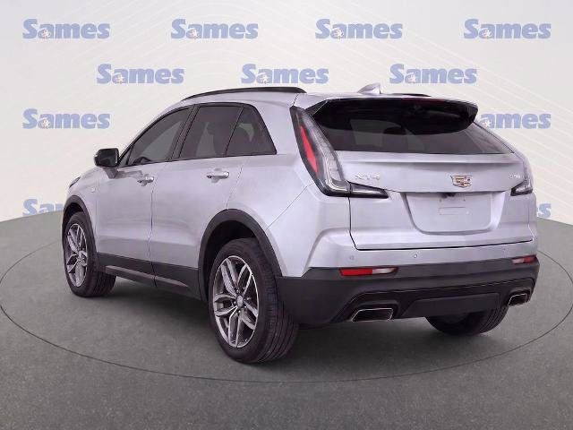 Used 2023 Cadillac XT4 Sport w/ Enhanced Visibility Package FWD image 4