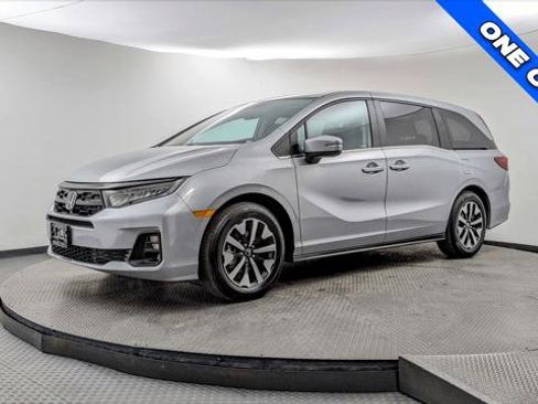Used 2025 Honda Odyssey EX-L image 2