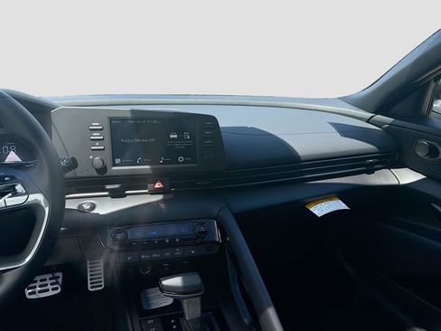 New 2026 Hyundai Elantra SEL Sport Premium FWD image 24