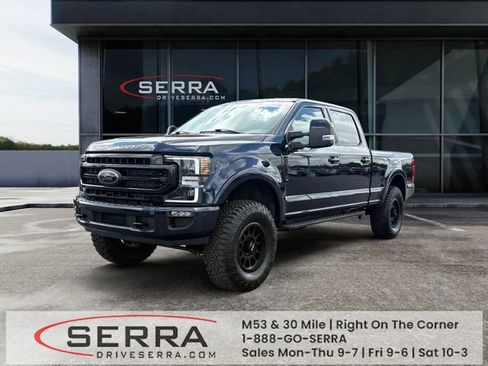 Used 2022 Ford F250 Lariat w/ Black Appearance Package AWD/4WD image 1