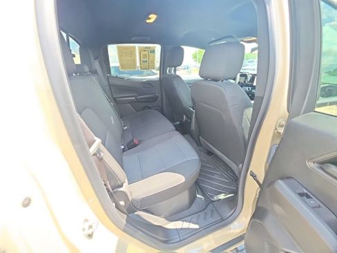 Used 2024 Chevrolet Colorado Trail Boss w/ Advanced Trailering Package AWD/4WD image 29