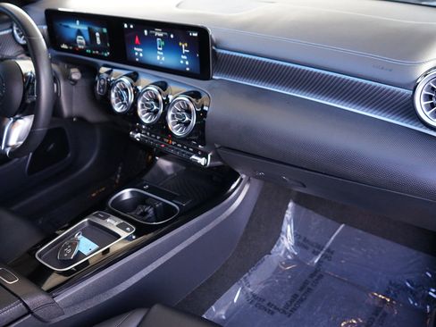 Used 2025 Mercedes-Benz CLA 250 CLA250 w/ Exclusive Package image 12