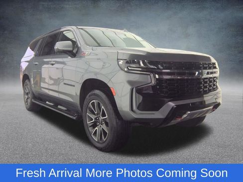 Used 2021 Chevrolet Suburban Z71 w/ Z71 Off-Road Package image 2