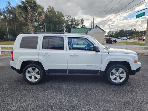 Used 2017 Jeep Patriot Latitude image 7