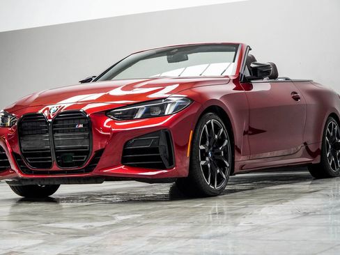 Used 2025 BMW M440i Convertible w/ Premium Package RWD image 10