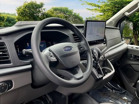 New 2026 Ford Transit 250 148 Medium Roof Extended AWD w/ Load Area Protection Package image 6