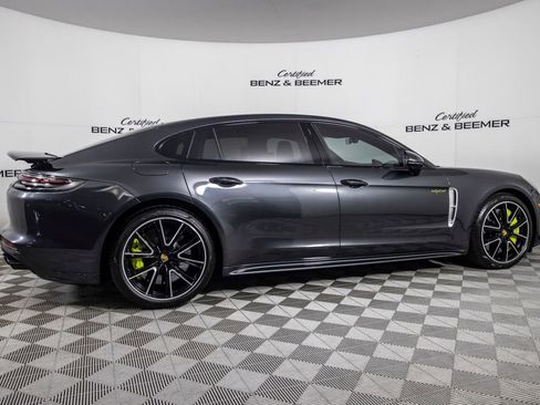 Used 2018 Porsche Panamera Turbo S Executive image 5