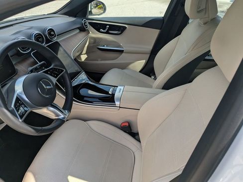 Used 2025 Mercedes-Benz C 300 4MATIC Sedan image 30