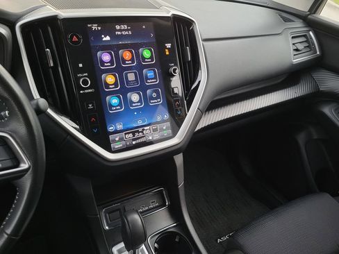 Used 2024 Subaru Ascent Premium w/ Convenience Package image 20