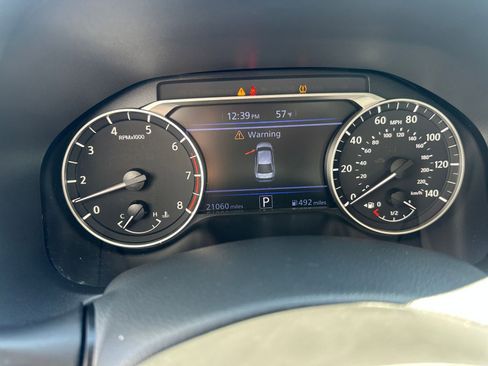 Used 2025 Nissan Altima 2.5 SV image 29