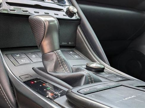 Used 2022 Lexus IS 350 F Sport image 15