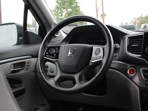 Used 2021 Honda Pilot Special Edition image 45